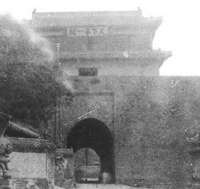 �ˇ�(gu��)(li��n)܊ռ�I(l��ng)�µ�ɽ���P(gu��n)���T����߅���_(t��i)